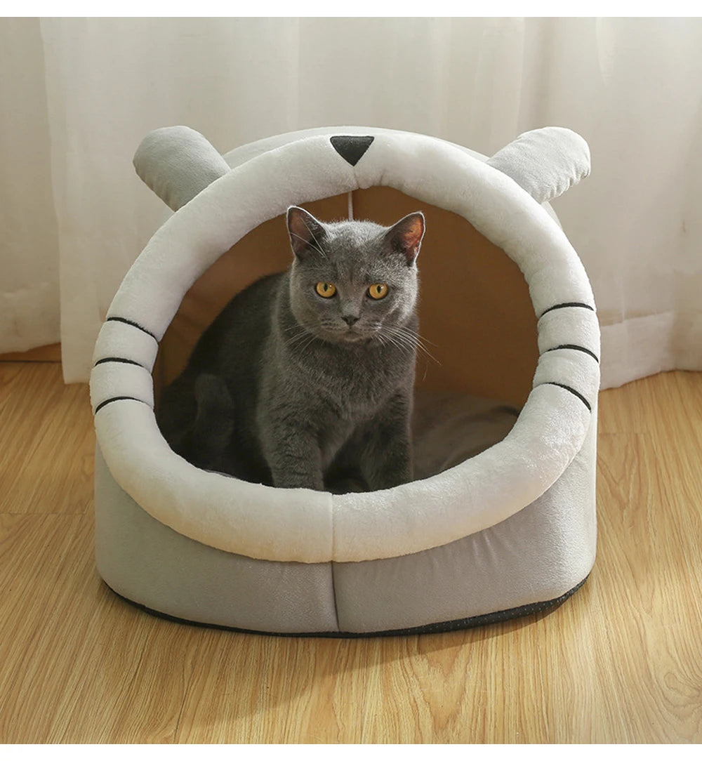 Cozy Cat & Small Dog Bed Basket