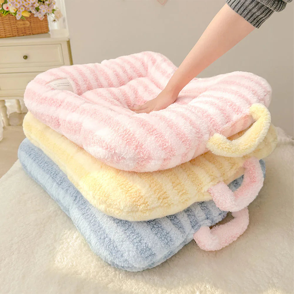 Oval Plush Pet Bed Pad