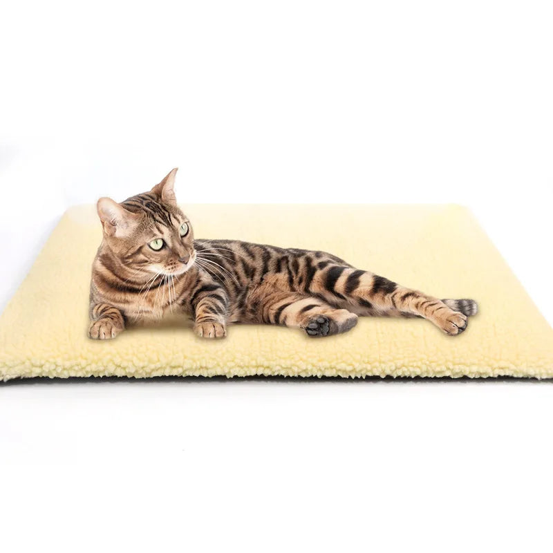 Self-Warming Thermal Pet Mat